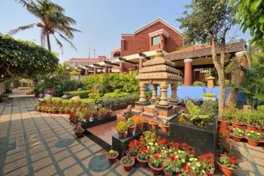 MAYFAIR Heritage_Puri-1